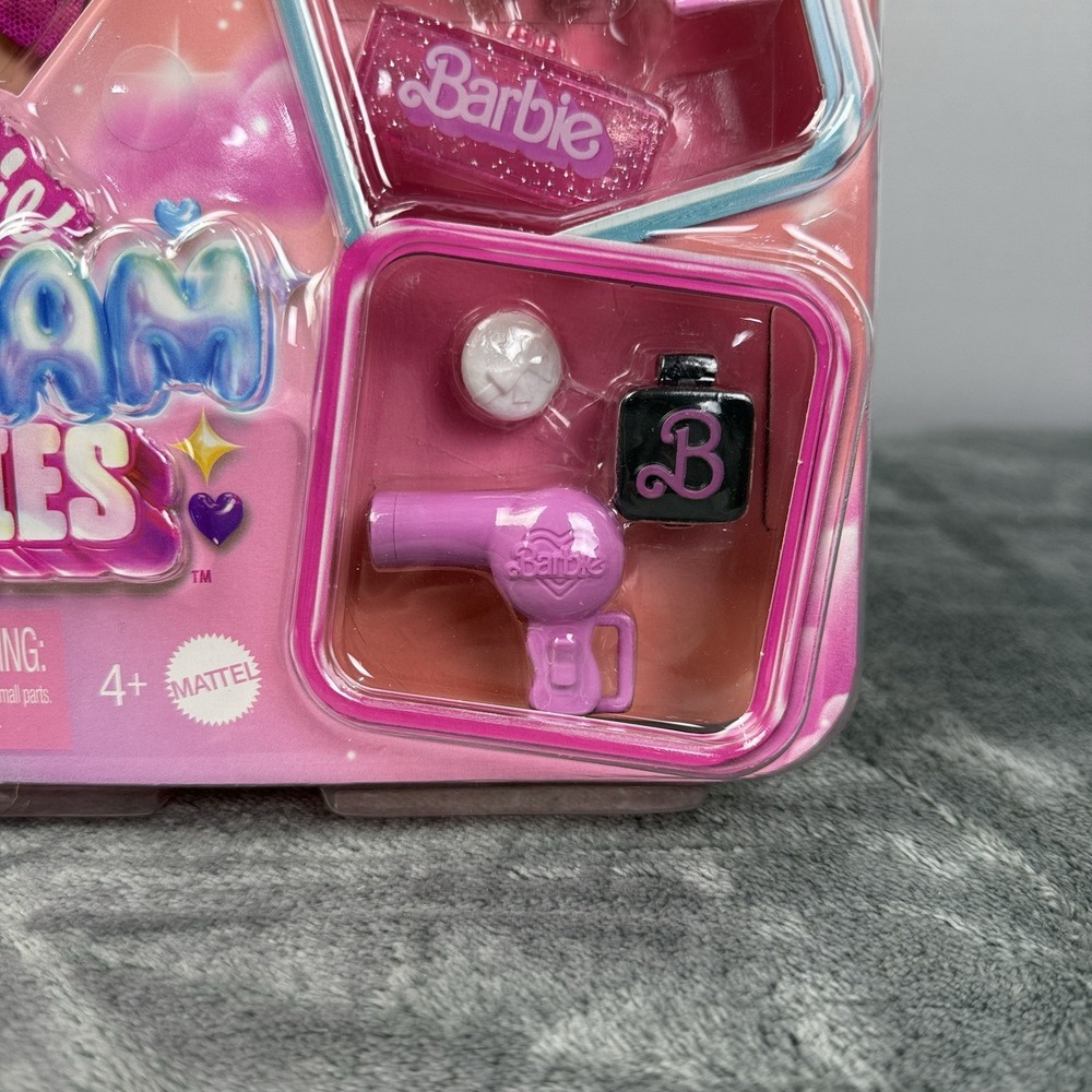 Barbie Dream Besties Malibu Doll New In‎ Box Mattel Red Outfit Brunette Fashion - Picture 2 of 6